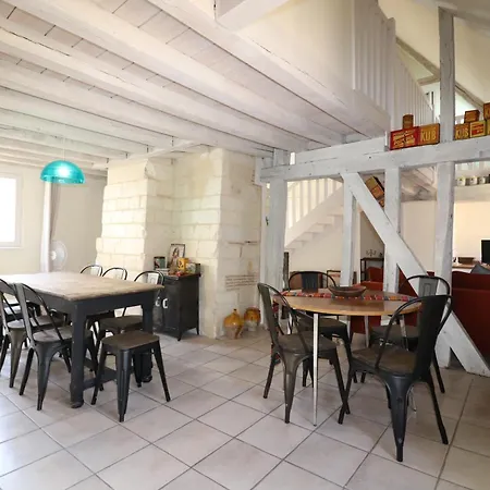 Duplex Sainte Trinite - Centre Historique 아파트